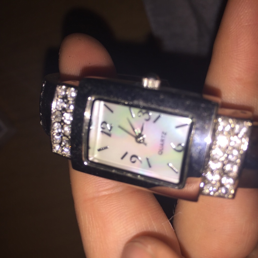 MOP & CZ, Quartz Bangle Watch